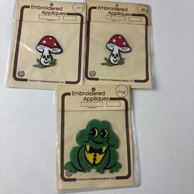 Vintage Hirschberg, Schutz & Co Embroidered Appliques Fashion 70s frog mushrooms - Image 1 of 4