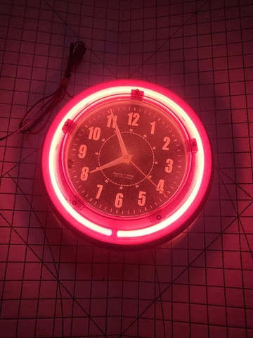 Vtg Sterling And Noble 11 inch Neon Wall clock pink Cover
