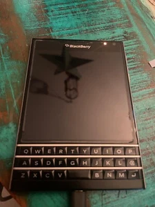 BlackBerry Passport 32GB schwarz Simlock frei - Bild 1 von 5