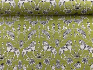 Tela de tapiz de algodón CABALLOS Y SOMBREROS Helecho verde cortinas material de tapicería - Imagen 1 de 10