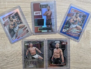Lotto di 5 carte ROBERT WHITTAKER UFC tra cui reliquia swatch selettivi - Foto 1 di 9