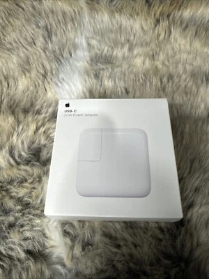 X1 Genuine Apple 30W USB-C Power Adapter/Charger MW2G3B/A (BRAND NEW) WARRANTY - Image 1 of 4
