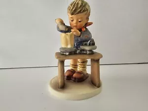 Hummel "A Fair Measure" Figurine #345 - Tmk-5 - Picture 1 of 6
