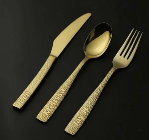 Personalisiertes Besteck Hochzeitsgeschenk individuell 16 Teile Gravur  - Bild 1 von 4