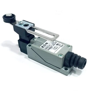 E49G31UP3 Eaton Limit Switch 1NO/1NC, 5A at 250 Vac, 5A at 30 Vdc - Picture 1 of 6