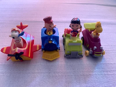 Charmante Snoopy & Freunde Sammelfiguren auf Fahrzeugen – Rarität aus den 1980er - Bild 1 von 2