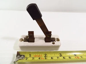 VINTAGE EAGLE CAT-617 CERAMIC KNIFE SWITCH SINGLE POLE, FREE 2-3 Day Ship!!! - Picture 1 of 6
