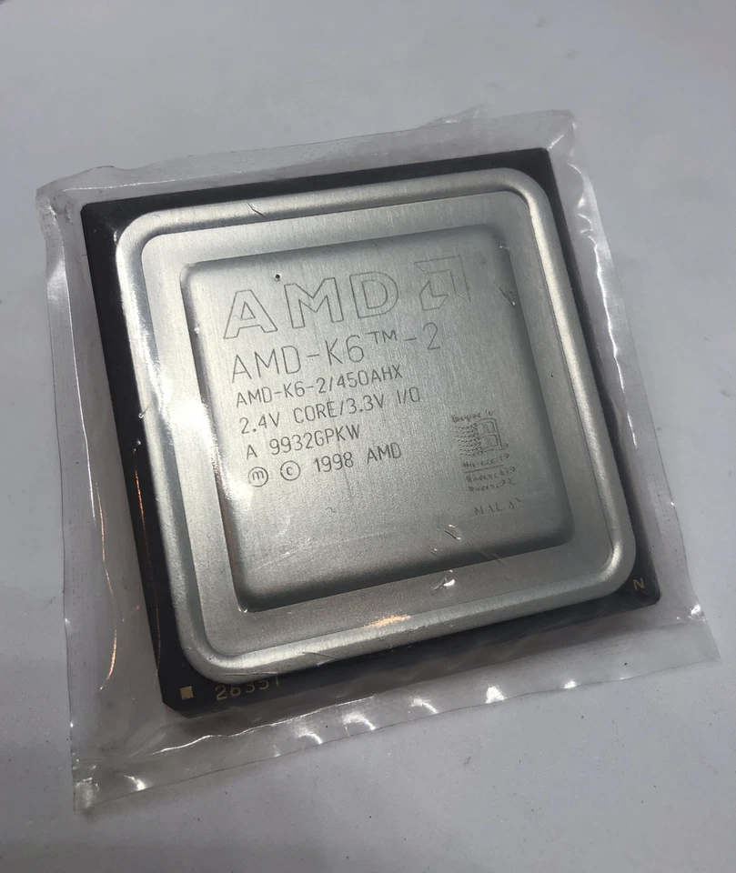 AMD AMD-K6-2 450AHX Super Socket 7 2.4v Core 3.3v K6-II Vintage CPU 450mhz Foto 1 de 4