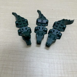 3x LEGO Crocodile - Dark Green Alligator / Pirates Adventurers Town 6026c01 - Picture 1 of 2