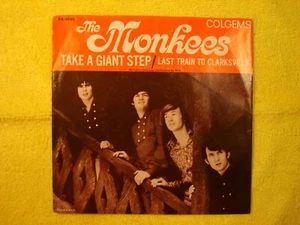 1966 THE MONKEES "LAST TRAIN TO CLARKSVILLE" W/ORIG. RARE B/W PIC SLV! 45 rpm 7" - Picture 1 of 4