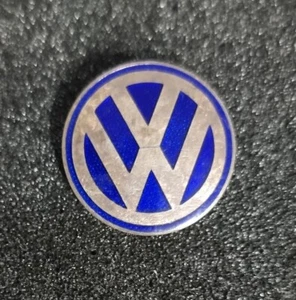 VW Volkswagen Broche Logo Esmaltado ALT+ORIGINAL "Made in Germany" - Medidas 25mm - Imagen 1 de 2