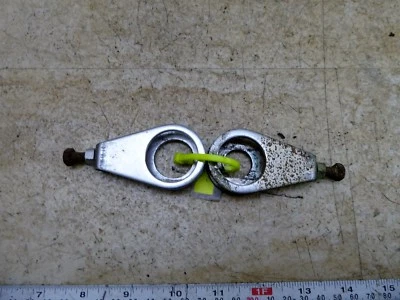 Suzuki T20 X6 Hustler S818 1967. ajustadores rueda trasera Foto 1 de 4