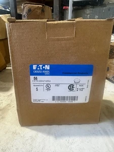 BOX OF 5 EATON CROUSE HINDS 56 2-1/2" CONDUIT NIPPLES W566 - Picture 1 of 1