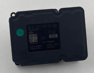 Mercedes-Benz Genuine W204 S204 ABS ESP Control Unit A2049012400 - Picture 1 of 3