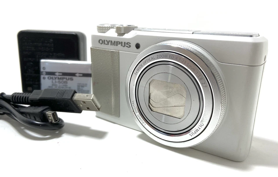 [Read] Olympus Stylus XZ-10 12.0MP White Digital Camera From Japan - Image 1 of 4
