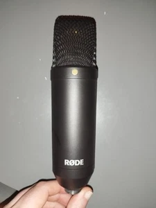 Rode NT1 Condenser Microphone - Full Working - Picture 1 of 7