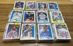 Carte collezionabili Fleer MLB Baseball 1990 12 confezioni rack 540 carte 36 adesivi logo N - Foto 1 di 12