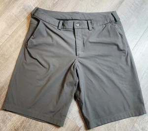 Men's Lululemon Commission Shorts Size 34 Gray Classic Fit 10" Inseam  - Picture 1 of 5