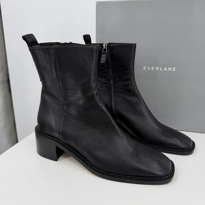 Bota Everlane The City en Cuero Negro Talla 8 Para Mujer Cremallera Lateral Tacón Bloque Tobillo Foto 1 de 4