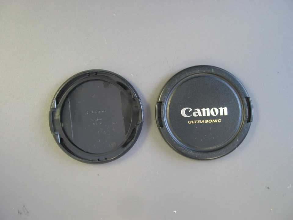 Canon EOS E-67 (67mm) front lens cap - Image 1 of 1