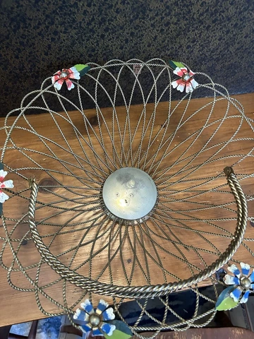 giant 17" wire tole braided basket with flowers Cover