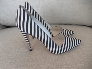 Alice + Olivia Stacey Bendet Striped Pump Heels, Sz 38 - Picture 1 of 7