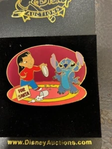 Disney Auctions 2004 - Lilo and Stitch eating Santa's Cookies LE 500 pin - Picture 1 of 3
