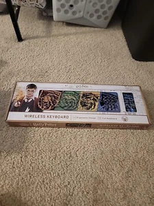 Harry Potter Wireless Computer Keyboard New In Box - Picture 1 of 4