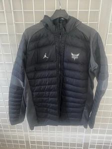 Nike Jordan Charlotte Hornets NBA Black Herren Jacke Goose Down Gr. XXL Tall - Bild 1 von 14