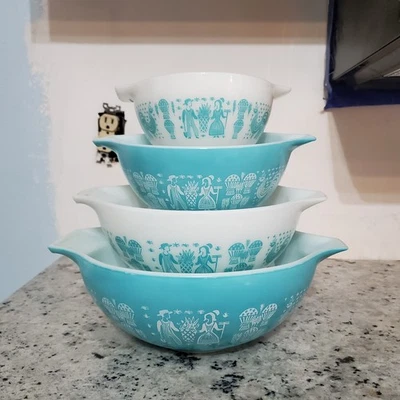Pyrex Amish Butterprint Cinderella Bowls Turquoise & White (set of 4) 441-444 - Image 1 of 4