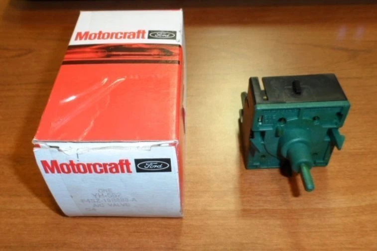 Interruptor selector de puerta amortiguador Ford Thunderbird Mercury Cougar 1994 1995 nuevo en stock Foto 1 de 1