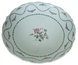 Antica ciotola smerlata rosa famiglia esportazione cinese Qianlong XVIII secolo 10" - Foto 1 di 10