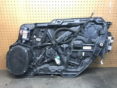 2011-2022 克莱斯勒 300 道奇充电器前右手乘客托架板调节器 — 第 1/4 张图片