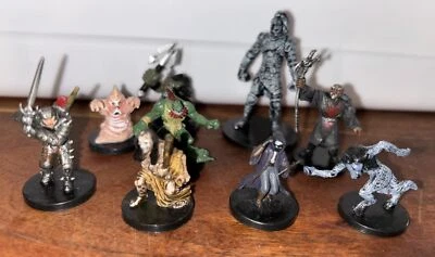(9) Wizards of the Coast Dungeons and Dragons Figures-Red Hand, Werewolf, Regdar - Image 1 of 4