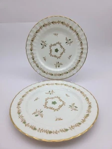 Vintage Set of 2 Royal Worcester Cumberland Green Dinner Plates - Picture 1 of 7