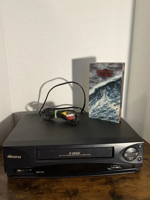 Gravador de vídeo cassete Memorex MVR2040A videocassete VCR VHS - Imagem 1 de 4