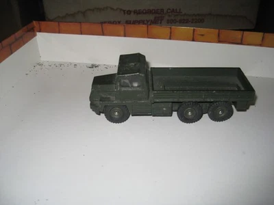 Vintage Berliet Gazelle #824 by Dinky Toys/Meccano in  1/50 scale - Image 1 of 3