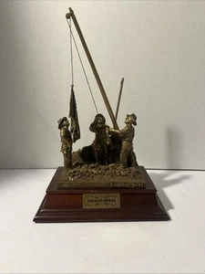 NYPD 9-11 music box God Bless America Raising the flag detailed bronze Color - Picture 1 of 4