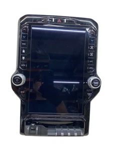 2022-2024 DODGE RAM 2500 12' CENTER DISPLAY SCREEN W/ DUAL ZONE CLIMATE CONTROL - Picture 1 of 20