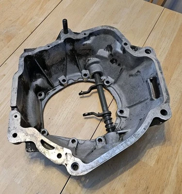 89 - 98 Geo Tracker Suzuki Sidekick Transmission Bell housing for 5-speed manual - Image 1 of 4