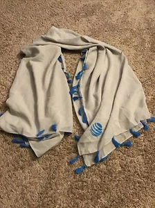 Gebrauchter AT&T Schal graublau Quasten  - Bild 1 von 3