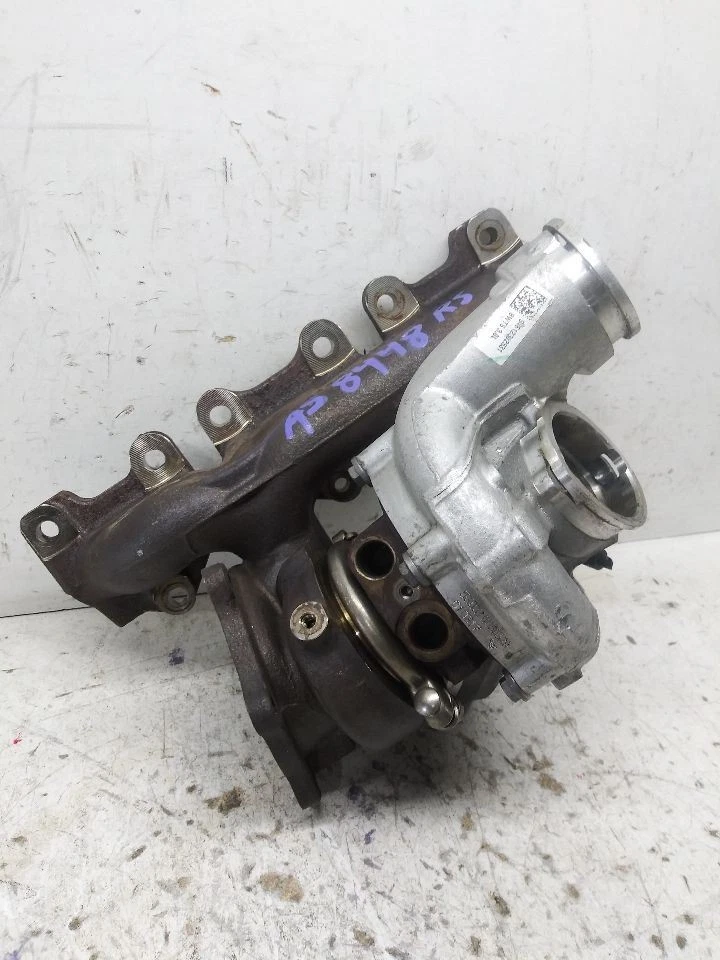 2017 porsche macan OEM 3.0L AWD right turbo charger assembly 112k fits 15-2018 Foto 1 de 4