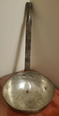 Antiguo cucharón de sopa Tain Trail cubierto vagón 1800 Foto 1 de 4