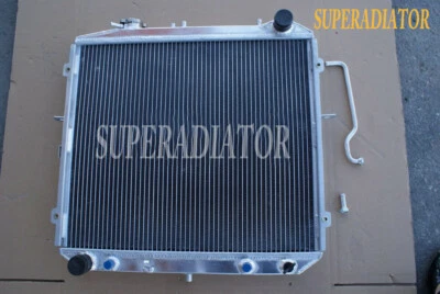 Radiador de aluminio apto para Kia Sportage 1995-2002 2.0l L4 Foto 1 de 4