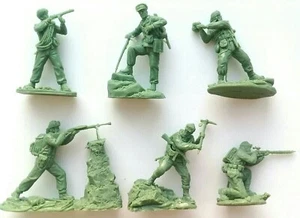 Juego de gotas de nieve Hanomak Toy Soldiers escala 1:32 JUEGO MUY RARO - Imagen 1 de 1