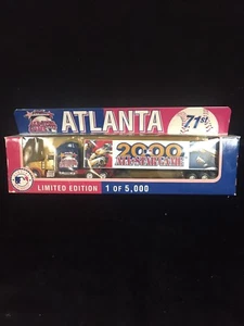 Die Cast Peterbilt SEMI 2000 Juego de Estrellas Atlanta, GA - KKAR DE ROSA BLANCA - Imagen 1 de 9