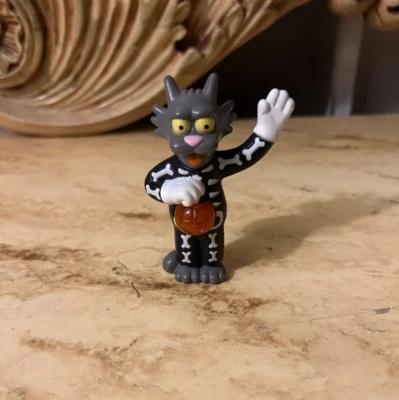 Figura rascada con picazón de Halloween Burger King de Los Simpson Treehouse of Horror  Foto 1 de 3