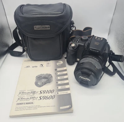 Fujifilm FinePix S9600 9MP Digital Camera 28-300mm Zoom Lens + Leather Bag - Image 1 of 4