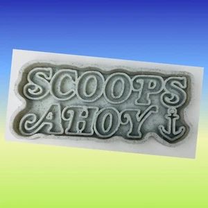 Scoops Ahoi From Stranger Things Logo Ausstecher - Bild 1 von 4