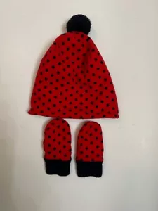 Girl's Hat and mittens - Picture 1 of 1